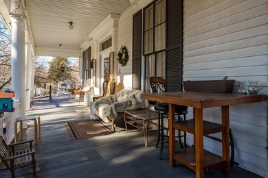 A truly rare opportunity to own an iconic Italianate estate - photo 12