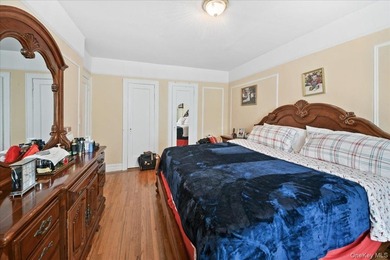 Brick detached single family house located in vibrant - photo 13