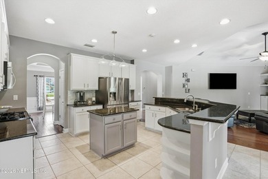 Exceptional pool home on half an acre w/90 feet of frontage and - photo 3