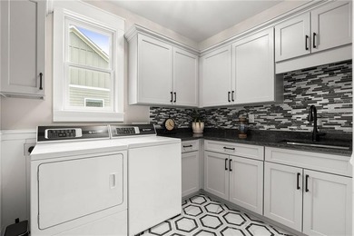 Immaculate custom-built masterpiece, with primary suite on main - photo 18