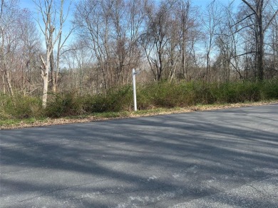 Lake Acreage For Sale in Pound Ridge, New York