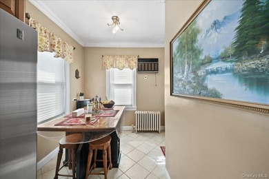Brick detached single family house located in vibrant - photo 21