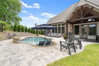 Immaculate custom-built masterpiece, with primary suite on main - photo 38