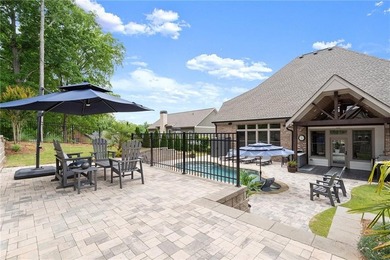 Immaculate custom-built masterpiece, with primary suite on main - photo 40