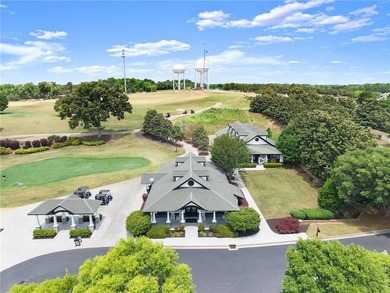 Immaculate custom-built masterpiece, with primary suite on main - photo 48