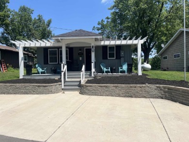 Lake Home For Sale in Dubuque, Iowa