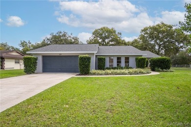 Tsala Apopka Chain of Lakes Home For Sale in Inverness Florida