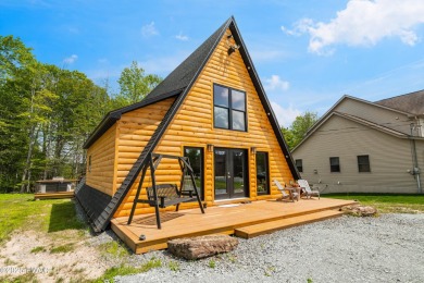 Lake Home For Sale in Lake Ariel, Pennsylvania