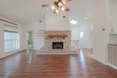 Experience the perfect blend of comfort and style in this - photo 12