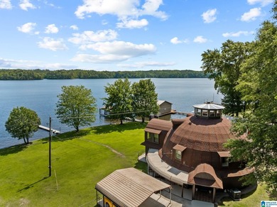 There's something about this Lake Mitchell property that - photo 1