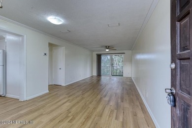 Waterfront Community Condo - Move-In Ready or Investor - photo 8