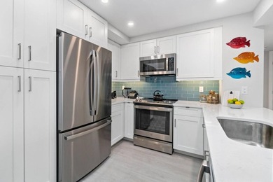 Marco Island Area Condo For Sale in Marco Island Florida