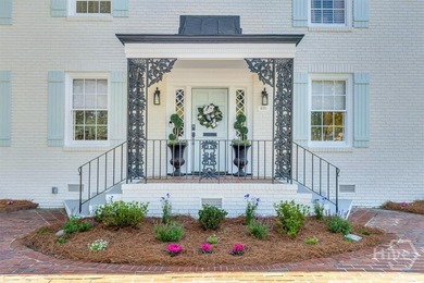 An iconic Ardsley Park residence blending Colonial Revival - photo 2