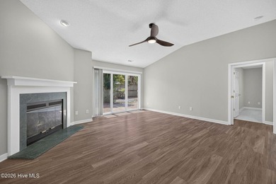 Welcome to easy, low-maintenance living in one of Wilmington's - photo 11