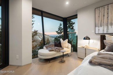 A custom luxury ski home and Forbes Five-star service await you - photo 16