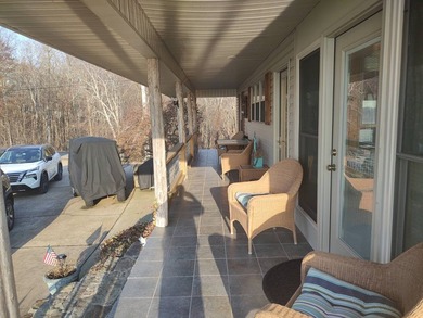 Welcome to your front-row seat on Kentucky Lake, where - photo 17