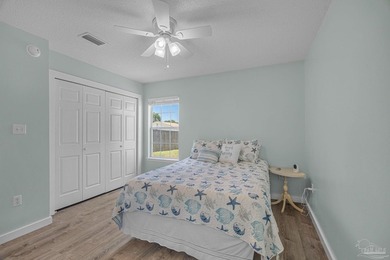 Welcome to your own slice of the Gulf Coast, where modern - photo 32