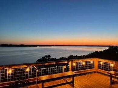 Welcome to your front-row seat on Kentucky Lake, where - photo 34