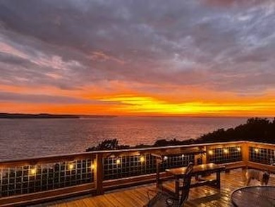 Welcome to your front-row seat on Kentucky Lake, where - photo 35