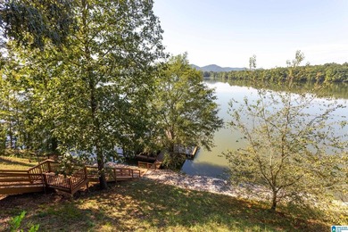 This is it! The view is breathtaking! You have the water, the - photo 46