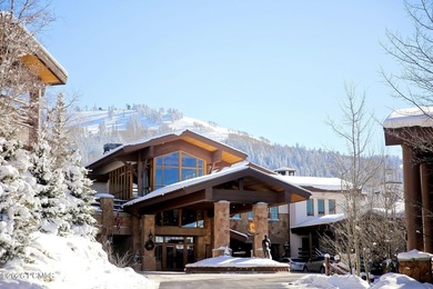 A custom luxury ski home and Forbes Five-star service await you - photo 57