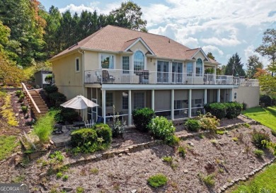 Lake Home For Sale in Hiawassee, Georgia