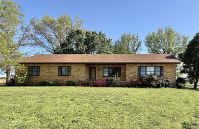 (private lake, pond, creek) Home Sale Pending in Jasper Missouri