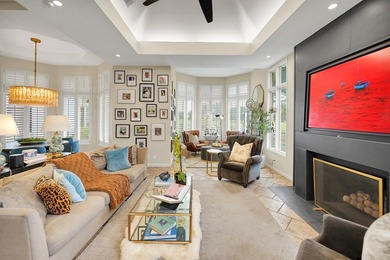 Over 6000sqft, 4 bed, 4.5 bath by Greg Frazier. This stunning - photo 17