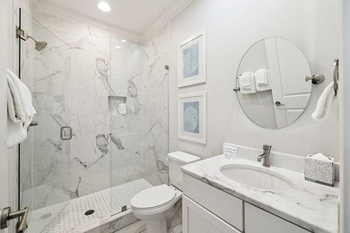 Welcome to this beautifully appointed 4-bedroom, 4-bathroom - photo 18