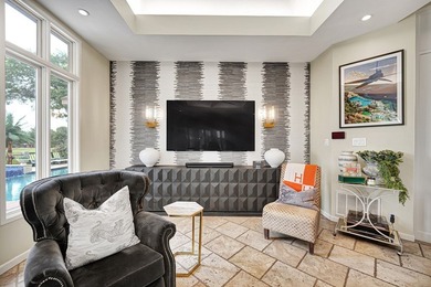 Over 6000sqft, 4 bed, 4.5 bath by Greg Frazier. This stunning - photo 18