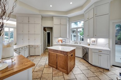 Over 6000sqft, 4 bed, 4.5 bath by Greg Frazier. This stunning - photo 22