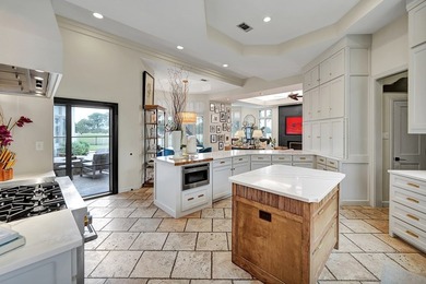 Over 6000sqft, 4 bed, 4.5 bath by Greg Frazier. This stunning - photo 23