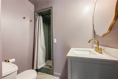 Featuring high-end finishes, no detail was spared in this - photo 25