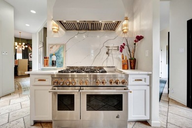 Over 6000sqft, 4 bed, 4.5 bath by Greg Frazier. This stunning - photo 27