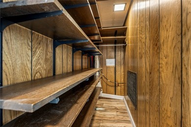 Featuring high-end finishes, no detail was spared in this - photo 28