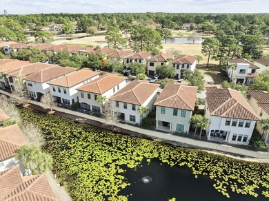 Welcome to this beautifully appointed 4-bedroom, 4-bathroom - photo 37