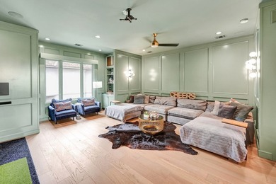 Over 6000sqft, 4 bed, 4.5 bath by Greg Frazier. This stunning - photo 43