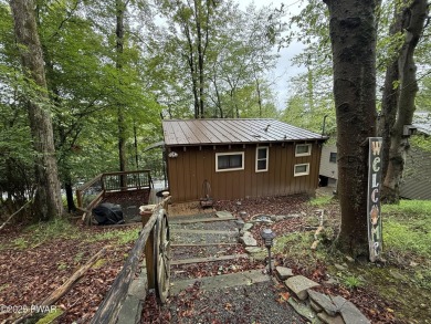 Lake Home For Sale in Lake Ariel, Pennsylvania