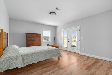 Like new Brick Ranch in Ashley Plantation!  One level living at