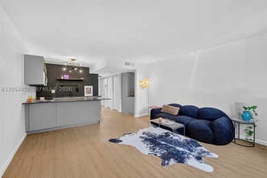 Beautifully renovated 1-bedroom condo in the heart of Wilton - photo 2