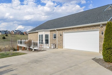 Like new Brick Ranch in Ashley Plantation! One level living at - photo 27