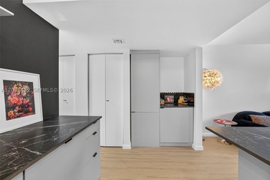 Beautifully renovated 1-bedroom condo in the heart of Wilton - photo 8