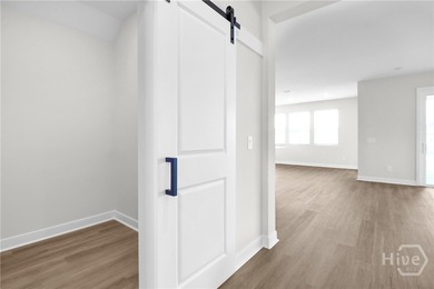Welcome to The Macon II, where modern comfort meets farmhouse - photo 4