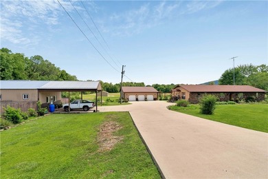Nice one-owner home on 13.39 clear acres with many outbuildings - photo 5
