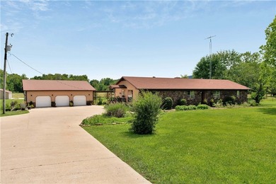 Nice one-owner home on 13.39 clear acres with many outbuildings - photo 7