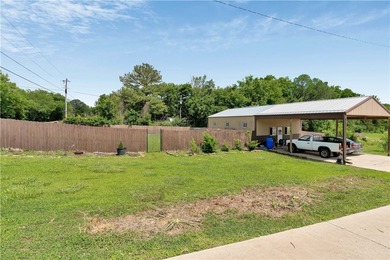 Nice one-owner home on 13.39 clear acres with many outbuildings - photo 10