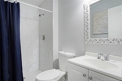 Welcome home to this 3 bedroom 2 bath 2 car garage with Pool - photo 14