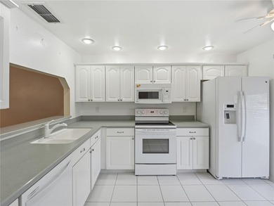 BRICK TOWNHOME, SINGLE FLOOR, NEW ROOF 2023, NEW A/C 2024, END - photo 5