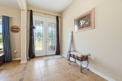 Welcome to the perfect blend of space, comfort, and - photo 11