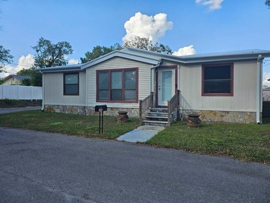 Welcome to 243 Sun Court, a beautifully maintained and - photo 1